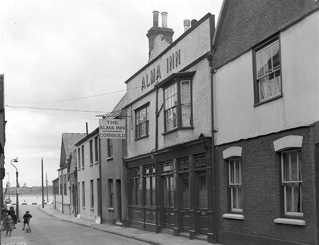 The Alma, Harwich